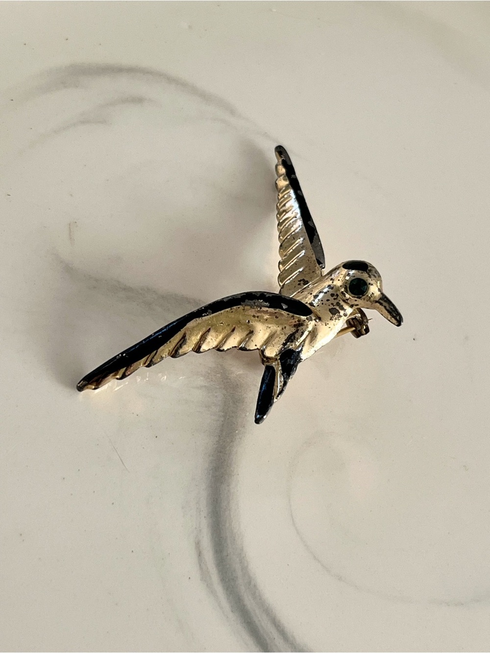 Vintage Flying Swallow Bird Brooch Green Rhinestone Eye